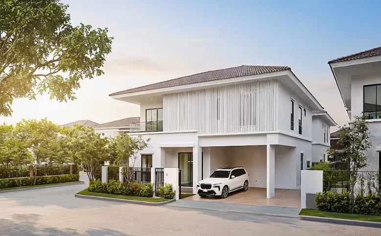 ซีรีน ราชพฤกษ์ - แจ้งวัฒนะ ได้มีการออกแบบโครงการโดยนำป่าเข้ามาไว้ในเมืองภายใต้คอนเซ็ปต์ “Oxygen Community”เกิดเป็นบ้านที่โอบล้อมไปด้วยธรรมชาติบนทำเลศักยภาพ ใกล้ทางด่วน และติดถนนราชพฤกษ์
