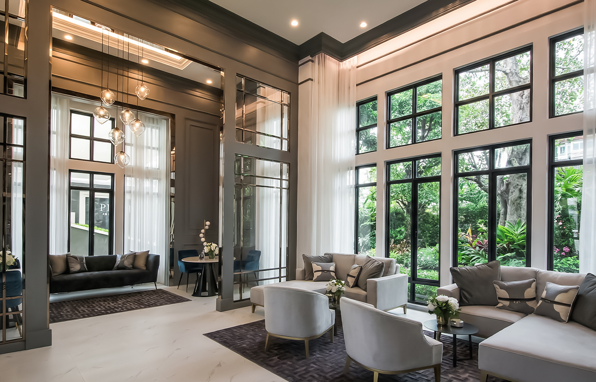 ห้องรับแขกขนาดใหญ่ของโครงการ ตอบรับทุกกิจกรรม นั่งทำงานหรือต้อนรับแขกคนพิเศษ ช่วยแบ่งพื้นที่บ้านให้กลายเป็นพื้นที่ส่วนตัวของสมาชิกในครอบครัว