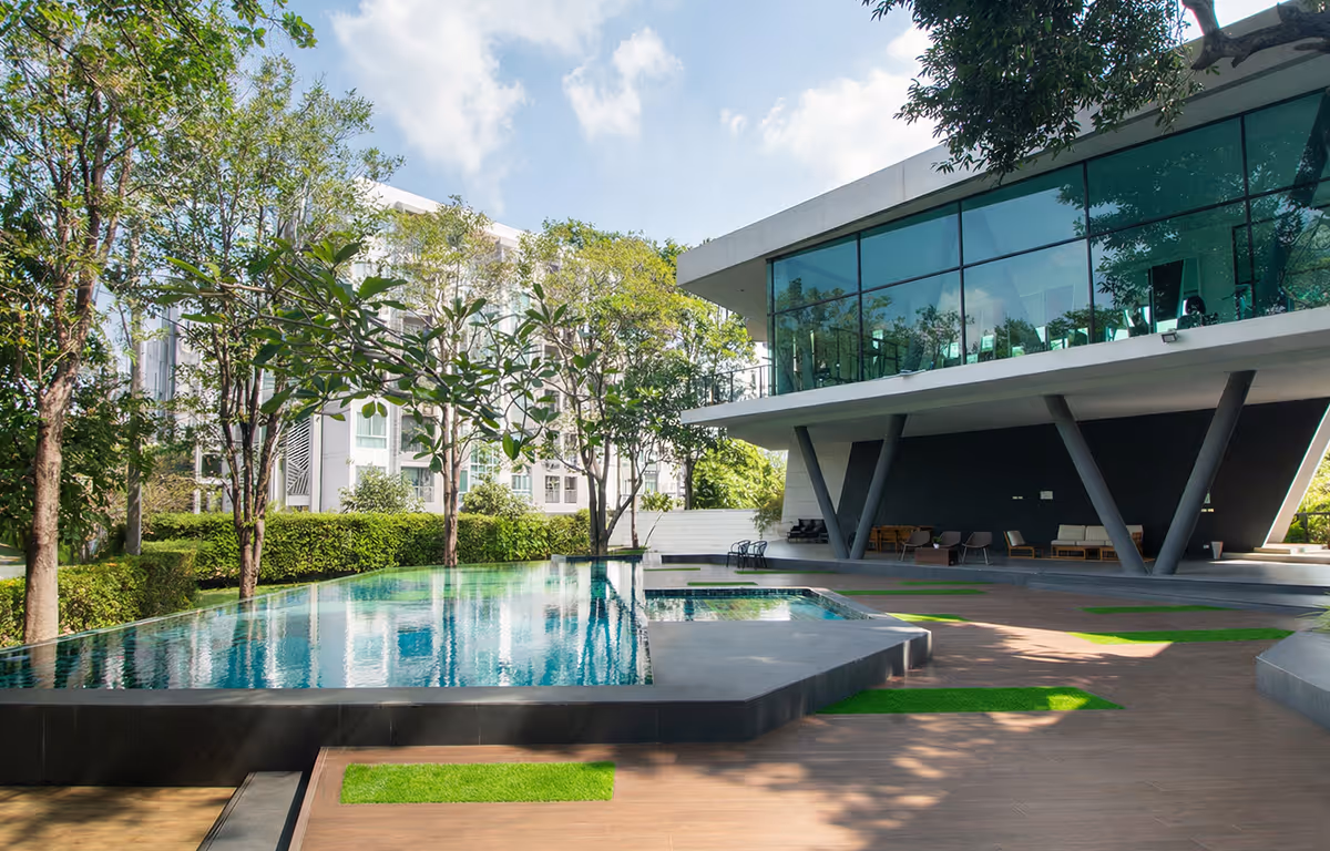 O2 CLUB สระว่ายระบบเกลือ และ Fitness ขนาดใหญ่ คอนโด ศาลายา