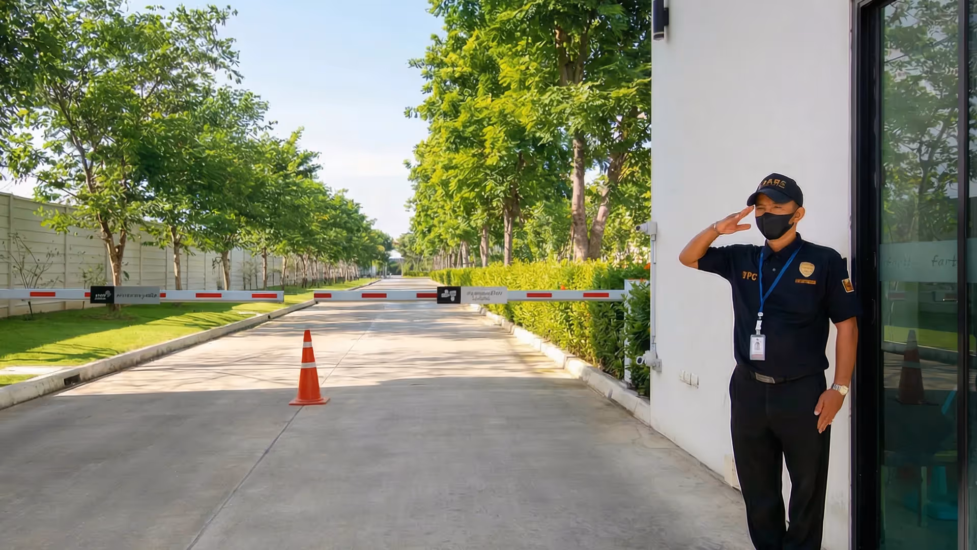 RING AROUND A TREE สนามเด็กเล่นล้อมรอบต้นไม้ใหญ่ ทาวน์โฮม ฟอร์เร่ ปิ่นเกล้า - พุทธมณฑล สาย 5