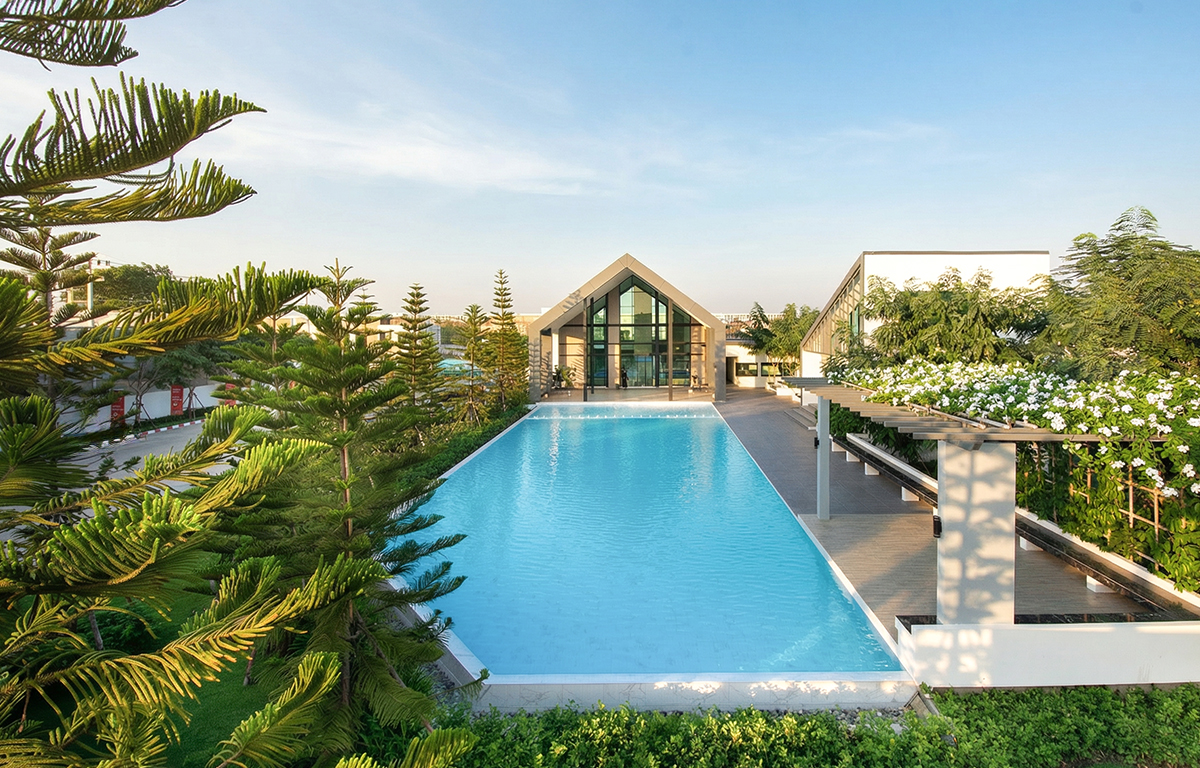 O2 Club สโมสรดีไซน์ Modern Barn พร้อมสระว่ายน้ำระบบเกลือขนาดใหญ่ โครงการซิตี้เซนส์ ดอนเมือง - สรงประภา