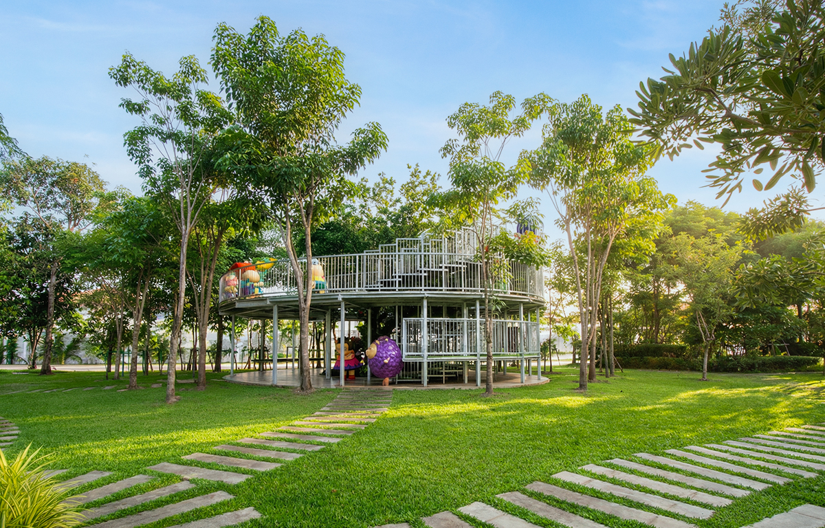 RING AROUND A TREE สนามเด็กเล่นล้อมรอบต้นไม้ใหญ่ โครงการซิตี้เซนส์ ดอนเมือง - สรงประภา