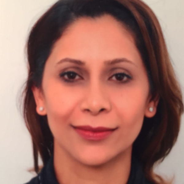 Dr Nilufar Ahmadi