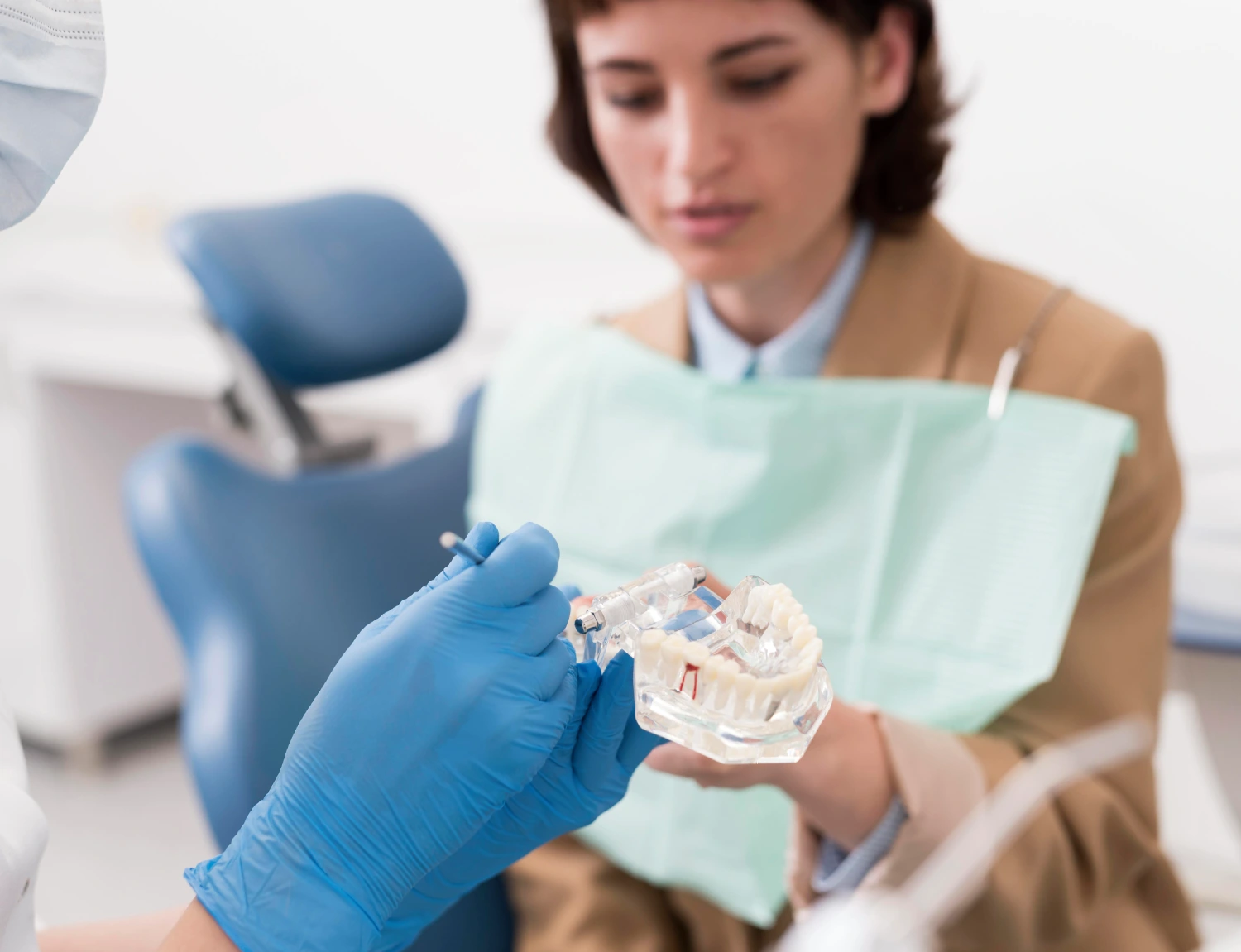 Dental Implants vs Dentures: Which Is Right for You in 2026?