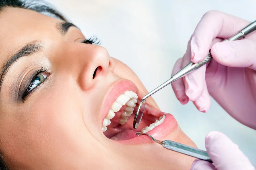 General Dentistry vs. Specialized Dental Care: What’s the Difference?