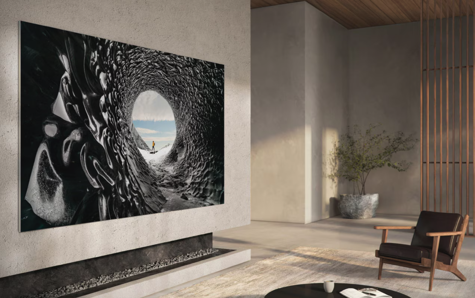 Monumental style. Minimal distractions