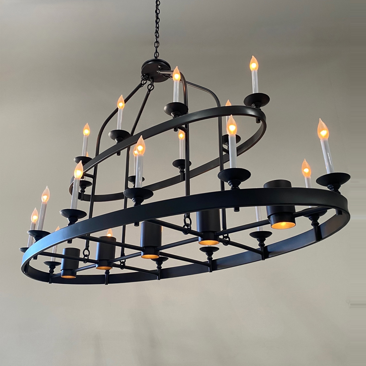 Corinne Chandelier