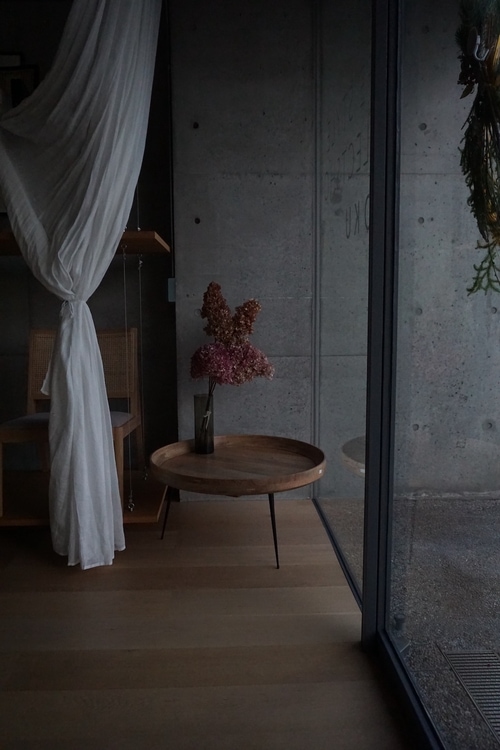 Bowl Table / Model01611 XLarge / Natural Laqcuered