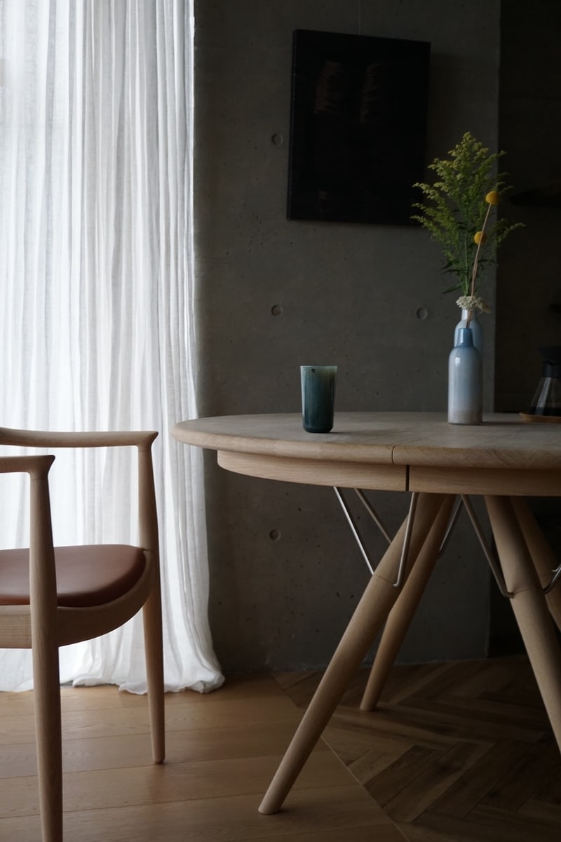 PP75 φ120 Table / Oak Soap