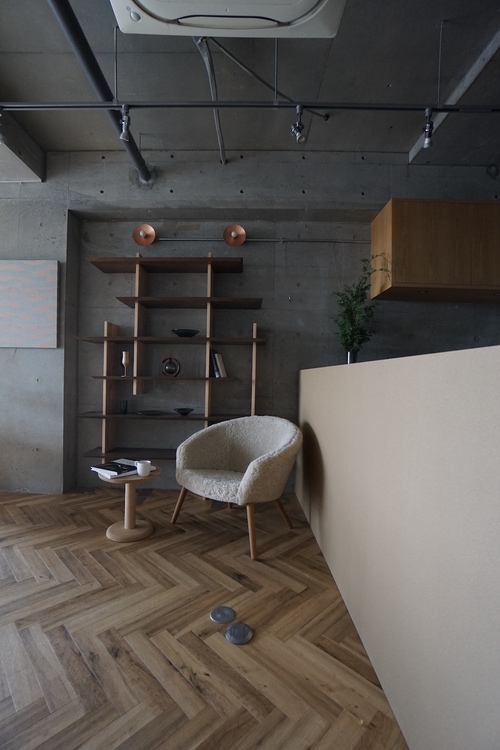 Ditzel Lounge Chair / Smoked Oak / Sheep Skin