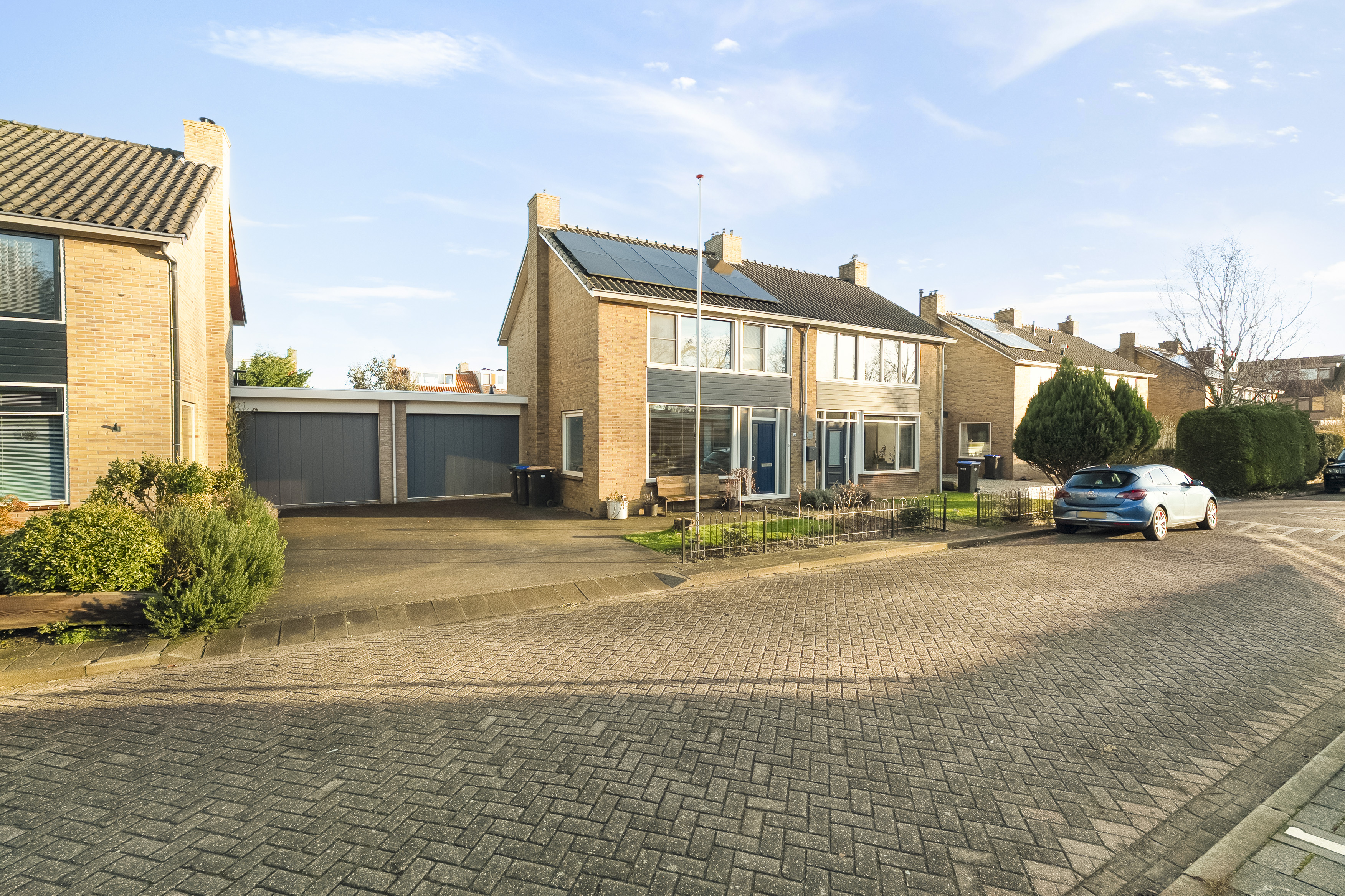 Meester J. de Vriesstraat 13