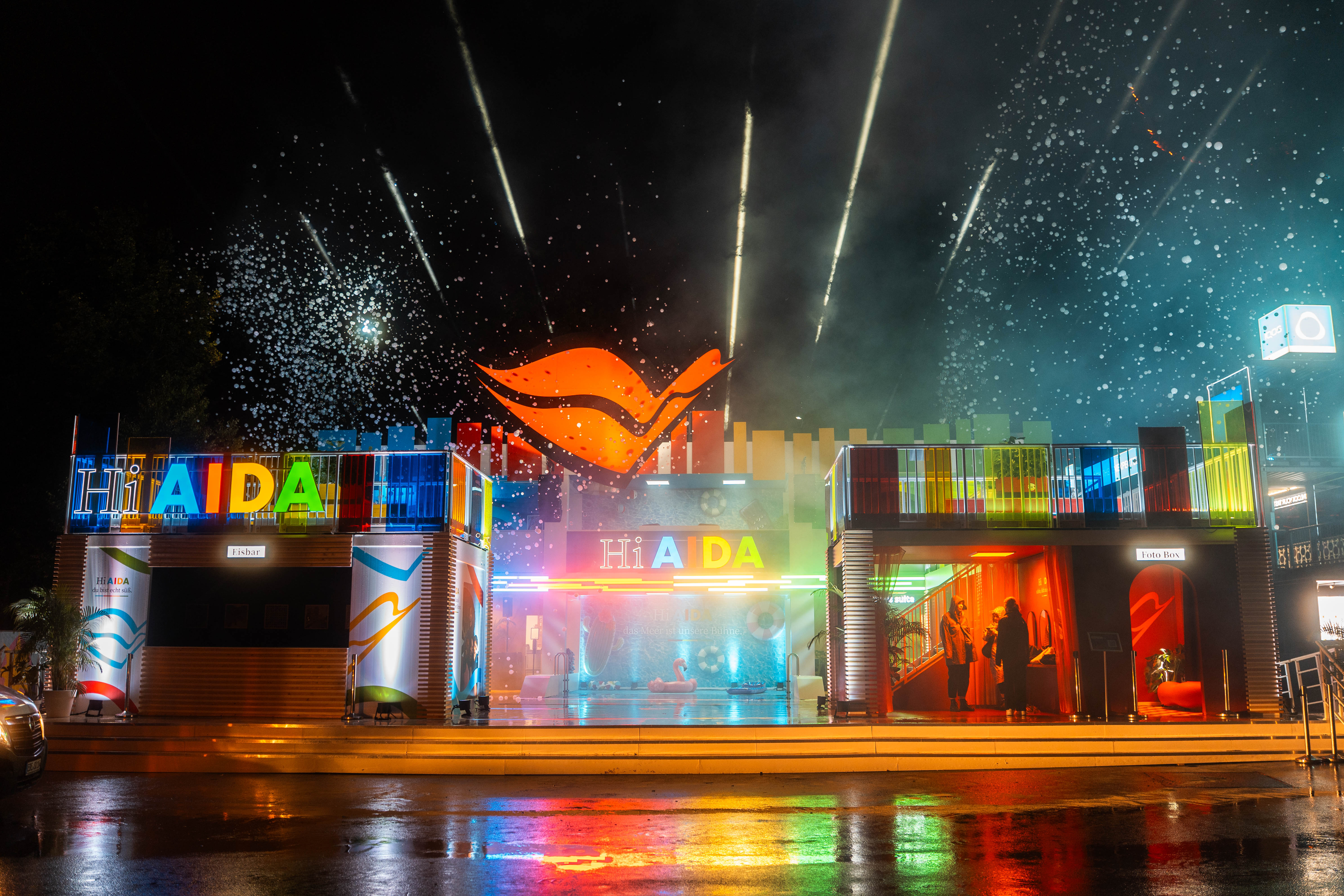 Festival-Container-Eventarchitektur-Porsche-Eventcontainer