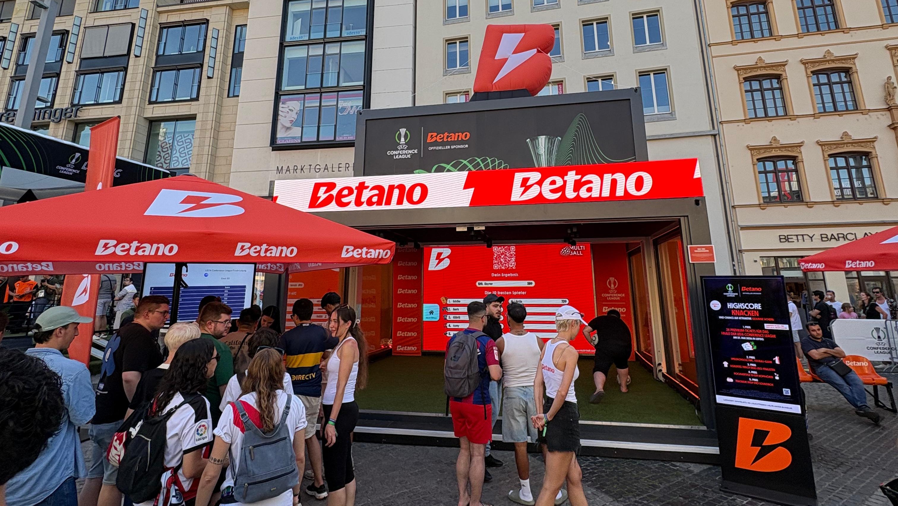 Betano_Eventcontainerbau_Conference League Finale 2026_3