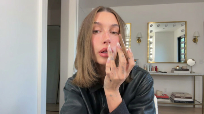 sunglass nails hailey bieber