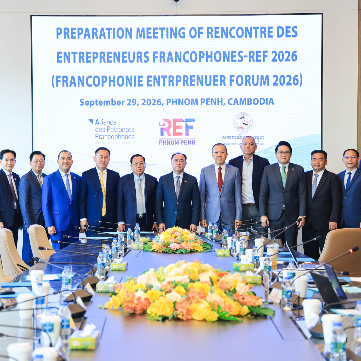 Confluences CEO Soreasmey KE BIN at the recent preparation meeting for REF 2026, chaired by Neak Oknha KITH Meng, President of the Cambodia Chamber of Commerce and Vice-President for Asia of the Alliance des Patronats Francophones.