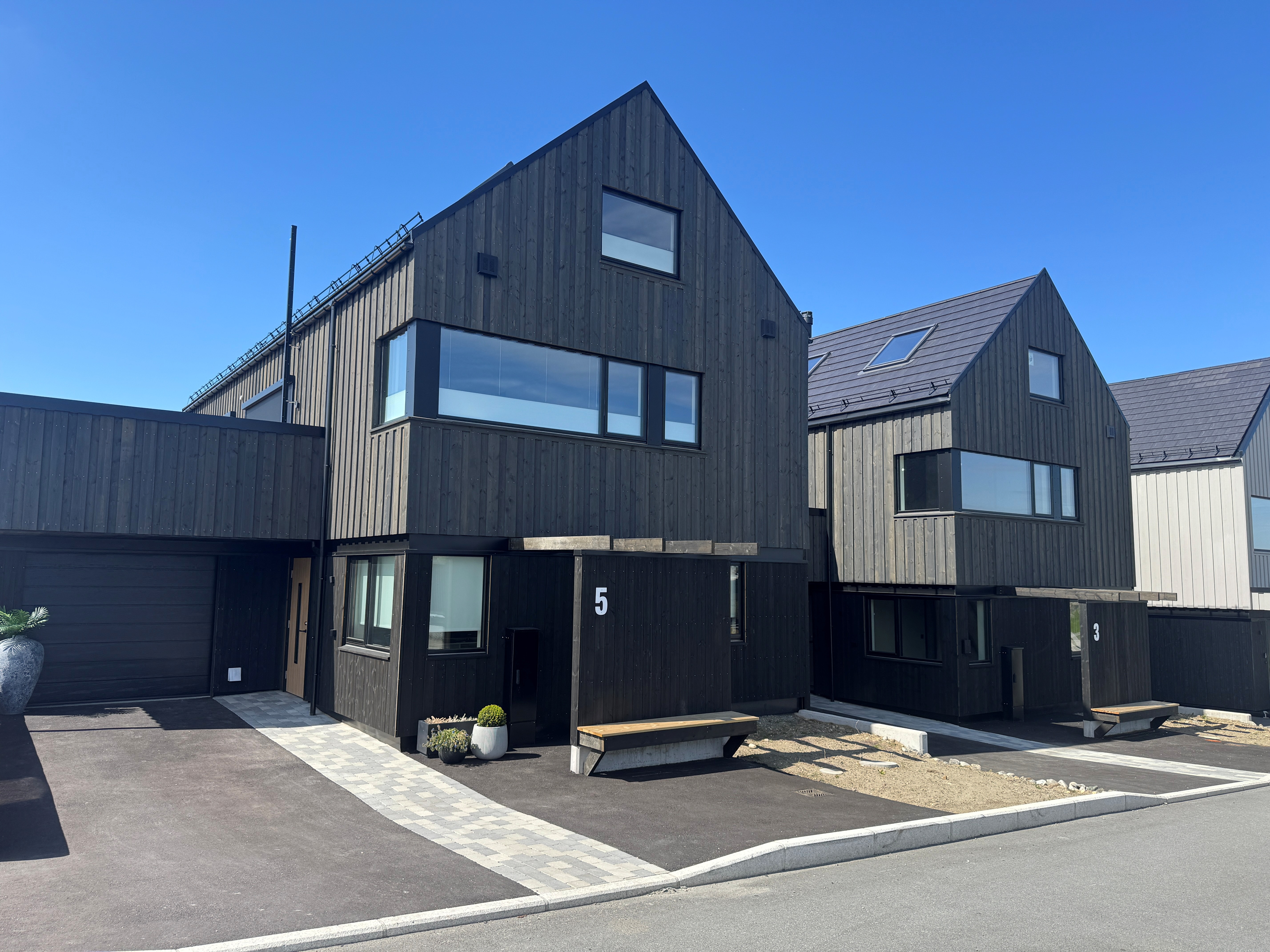 Bekkemyrvegen 3 & 5