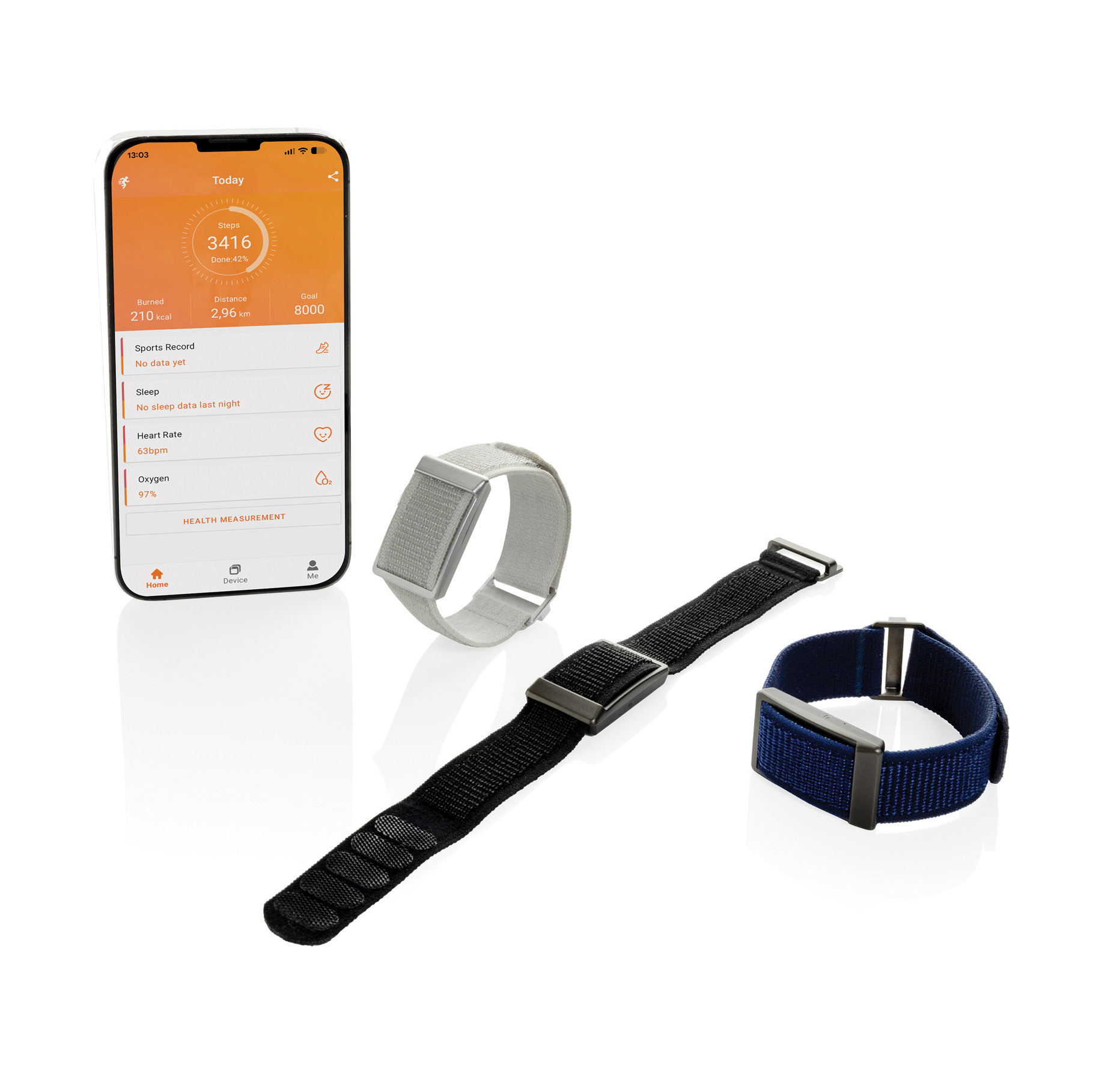 Gesundheits-Tracker mit Stoffarmband in Grau, Schwarz und Blau neben einem Smartphone mit Fitness-App