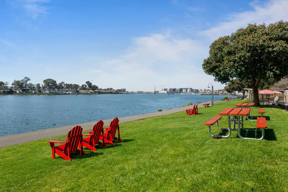 Finding Great Value for East Bay Weekend Hotels