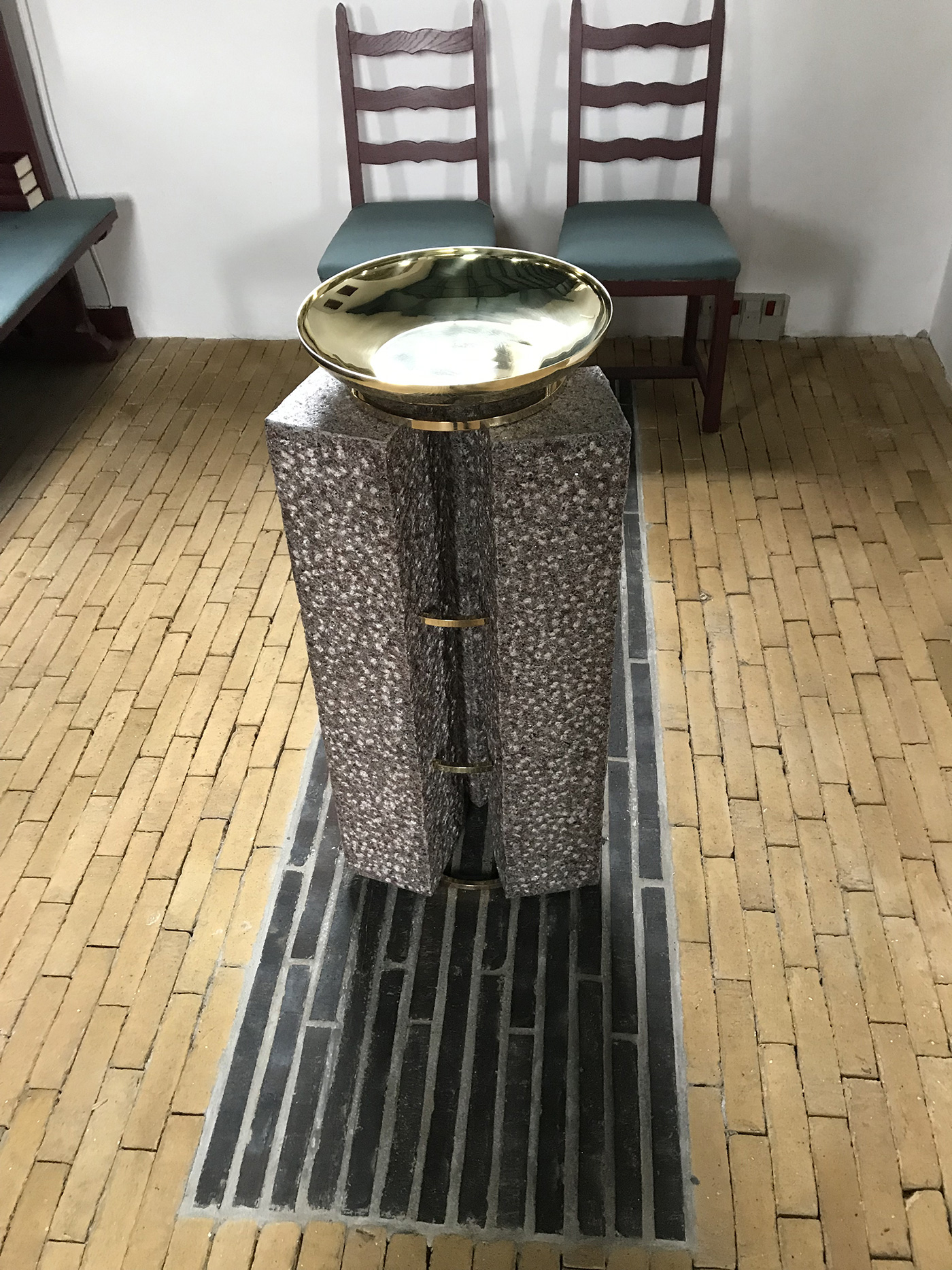 Døbefont Terndrup Kirke