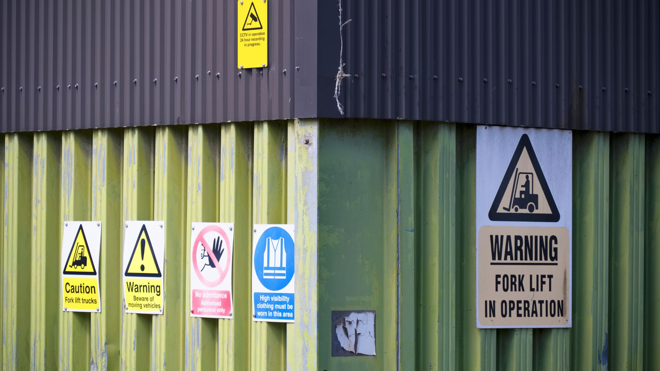 signalétique sécurité sur site industriel