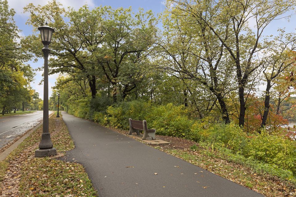 Falling for Minneapolis: My Must-Visit Spots This Season