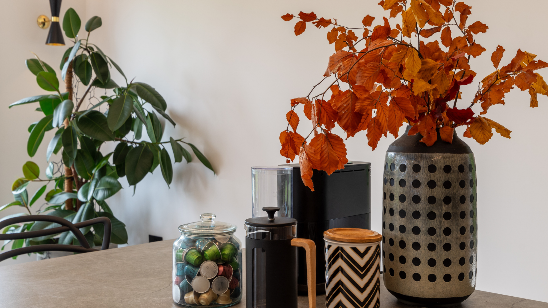 Autumn Elegance - Bringing Seasonal Warmth into High-End Interiors