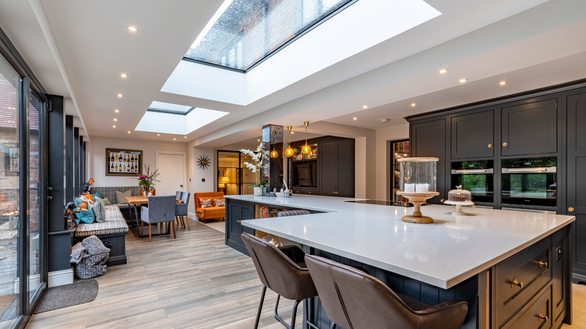 Designing with Daylight: Glazing and Orientation in Residential Architecture