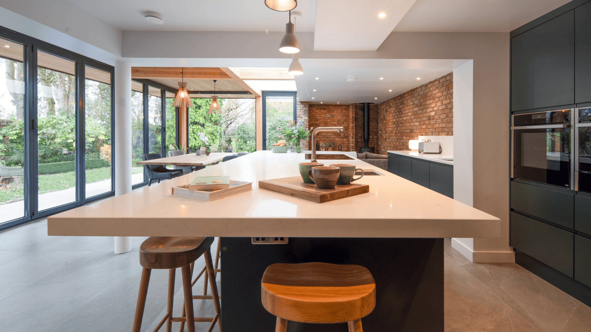 Designing Entertainment Spaces for the Festive Season