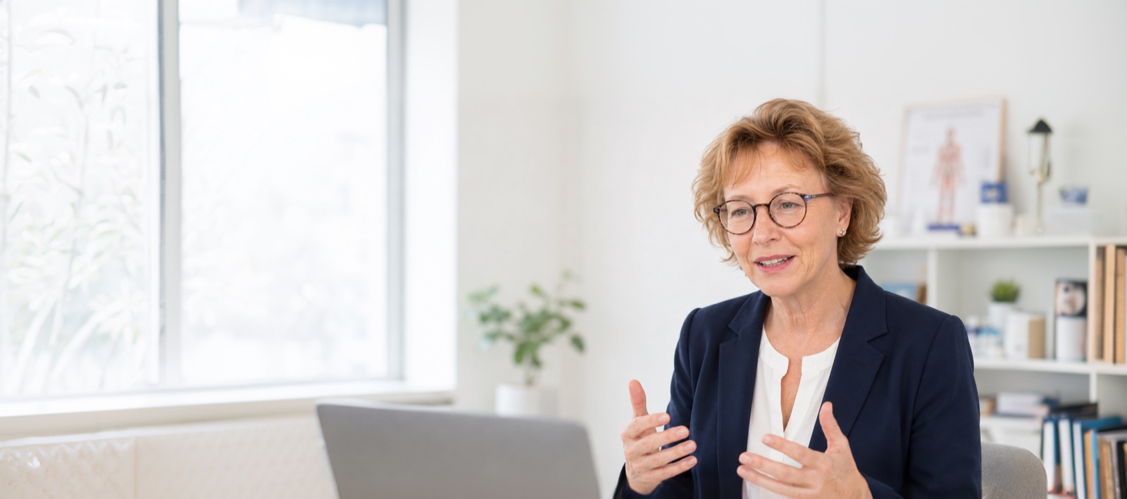 Dr. Julie Graves, MD, Texas medical marijuana doctor