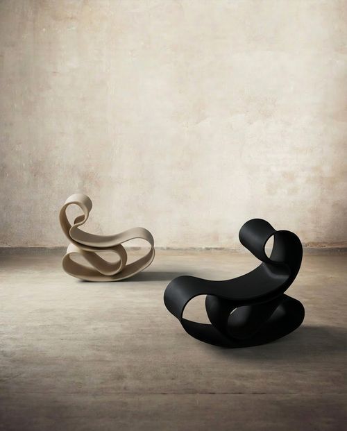 Evolve rocking chair in black — 3D printed i 100% recyclable biocomposite chair by Reform Design Lab