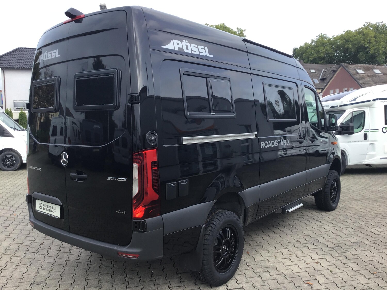 Pössl Roadstar X Mercedes 190 PS 2025 Bild 1