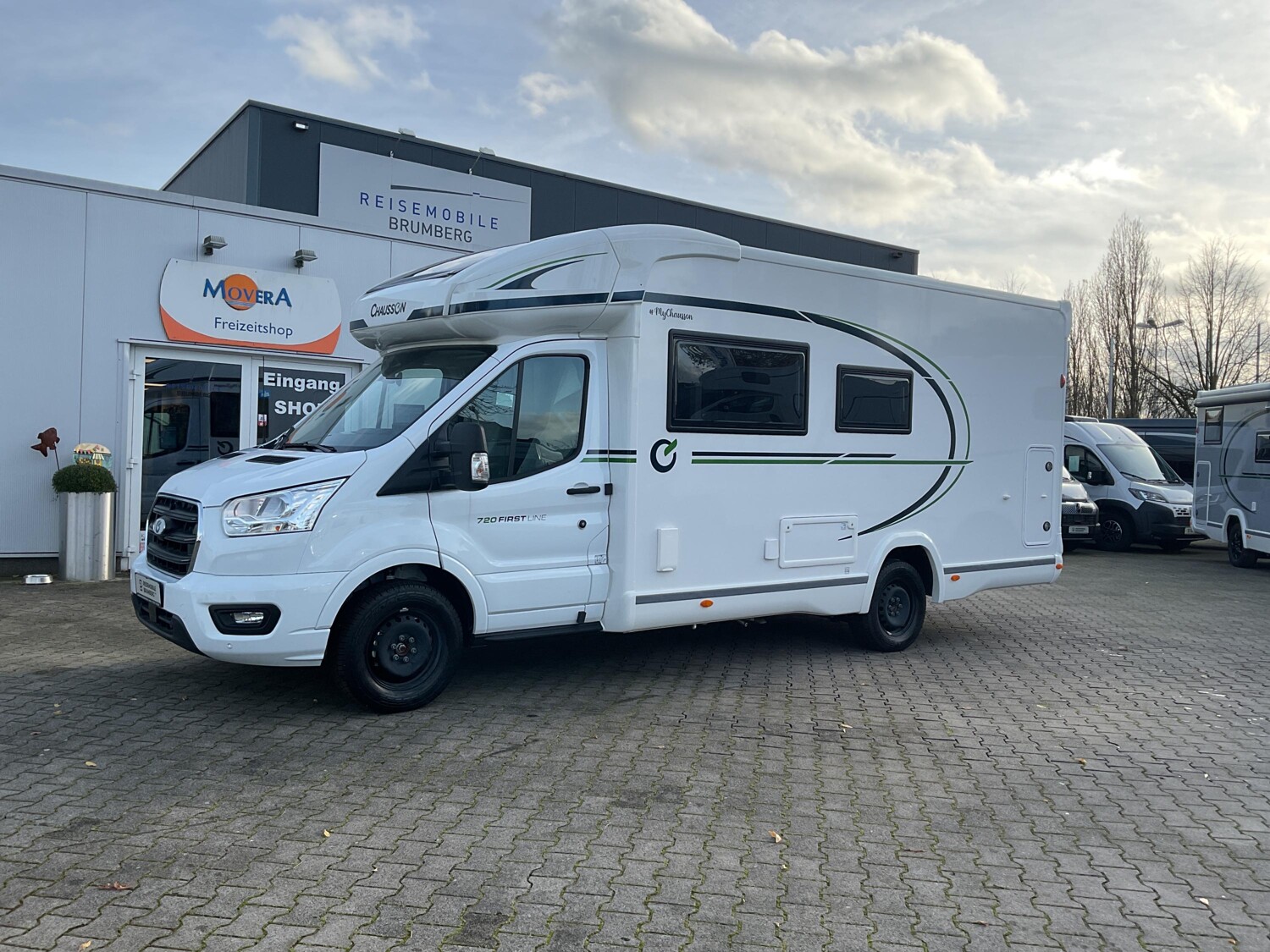 Chausson Teilintegriert First Line 720 2025