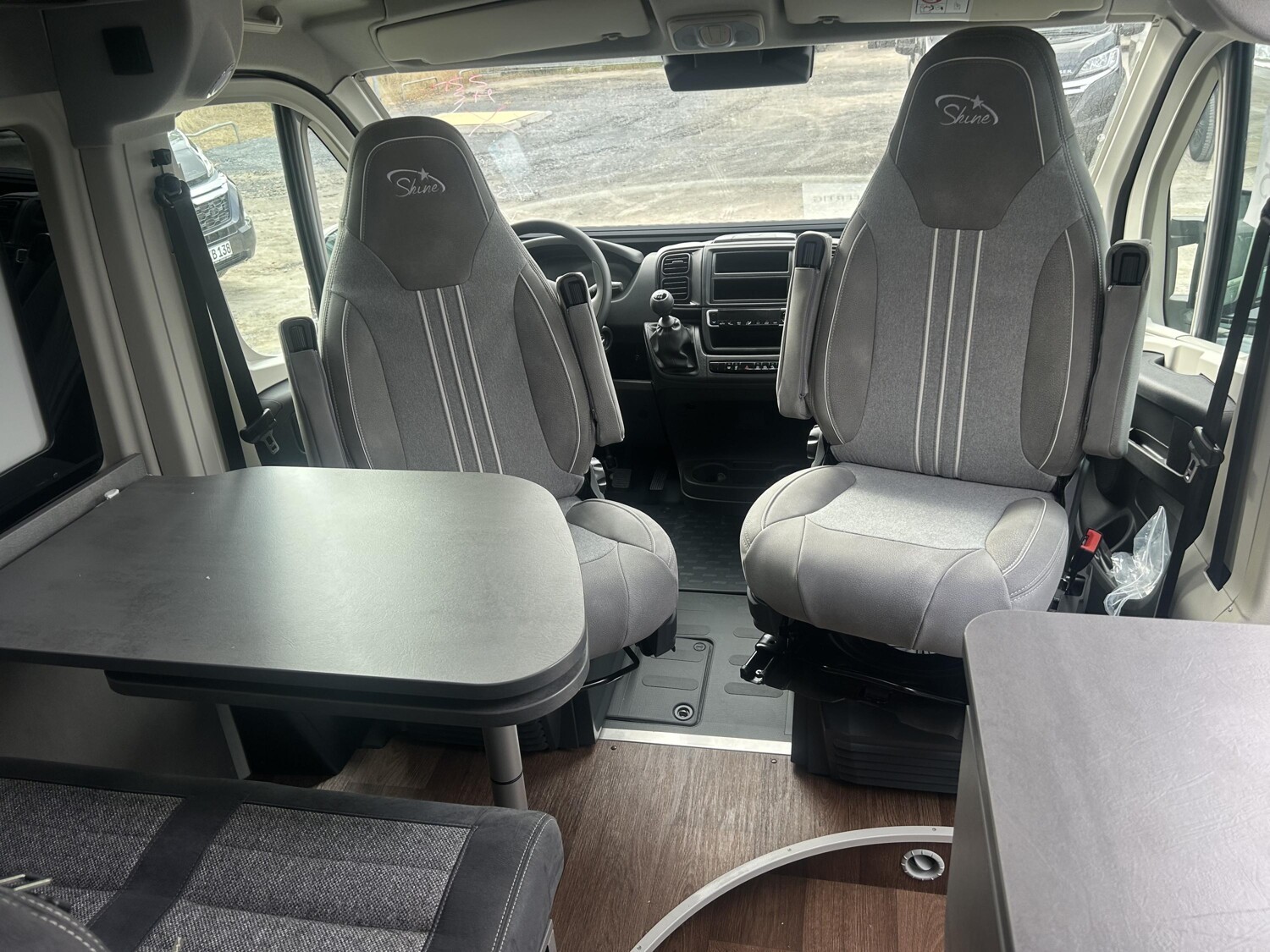 Pössl Summit Shine 600 RS Plus Citroen 140 PS mit Aufstelldach 2025 Detailbild 5