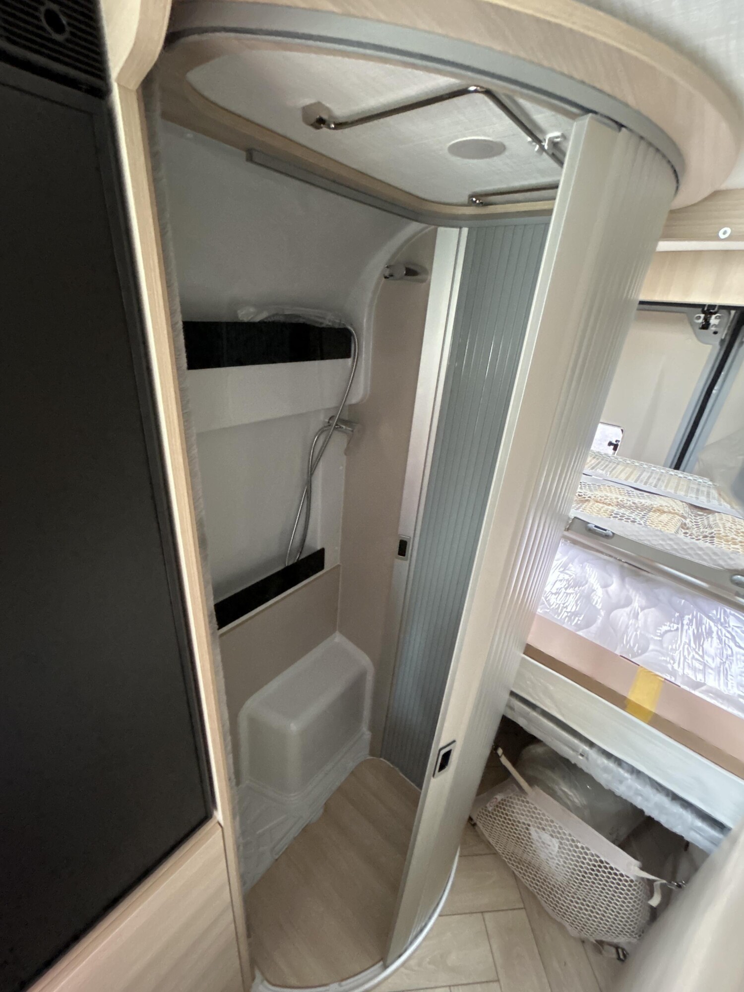 Chausson Van Sport Line F&S mit Aufstelldach HF 2026 Detailbild 5
