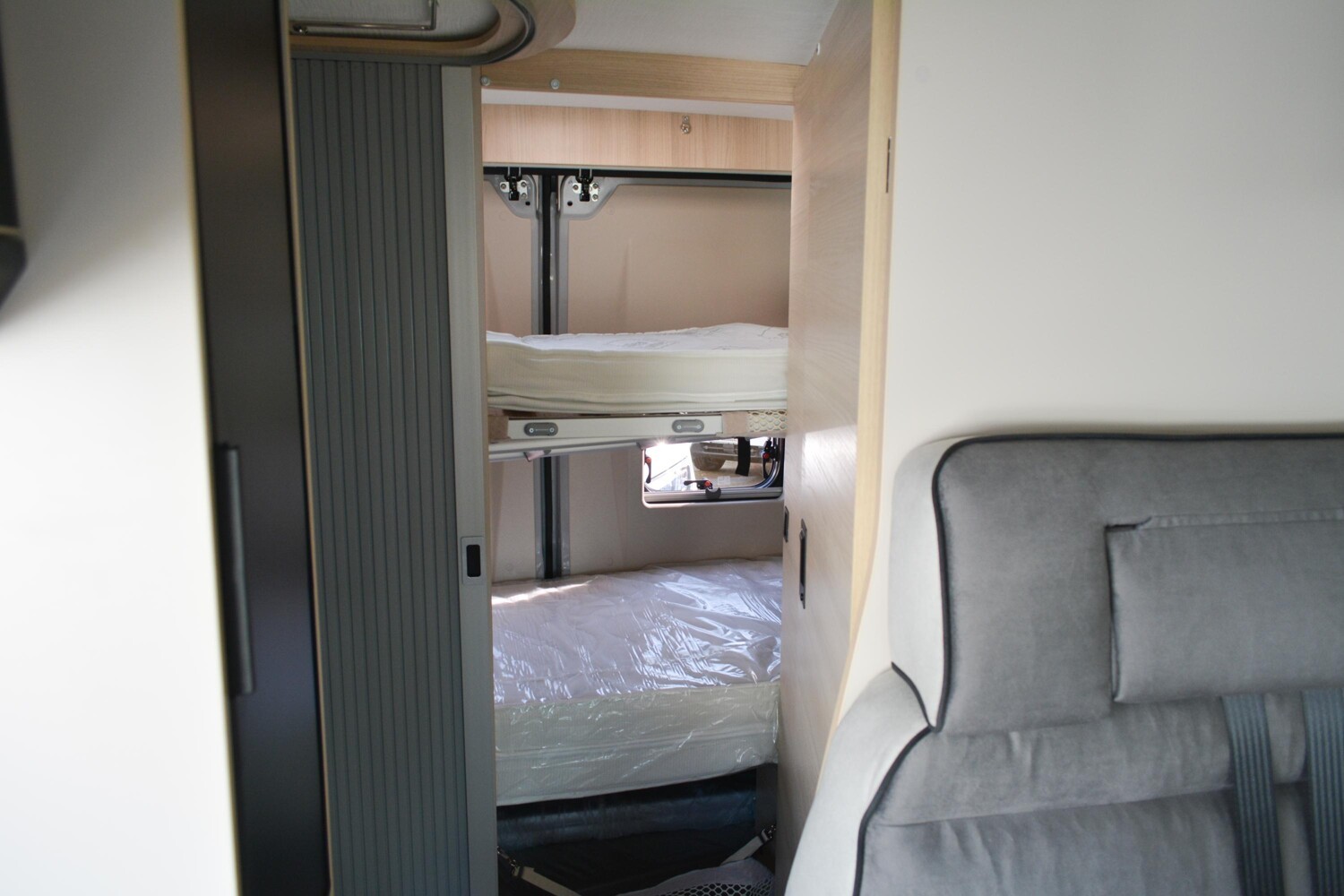Chausson Van Sport Line F&S mit Aufstelldach HF 2026 Detailbild 6