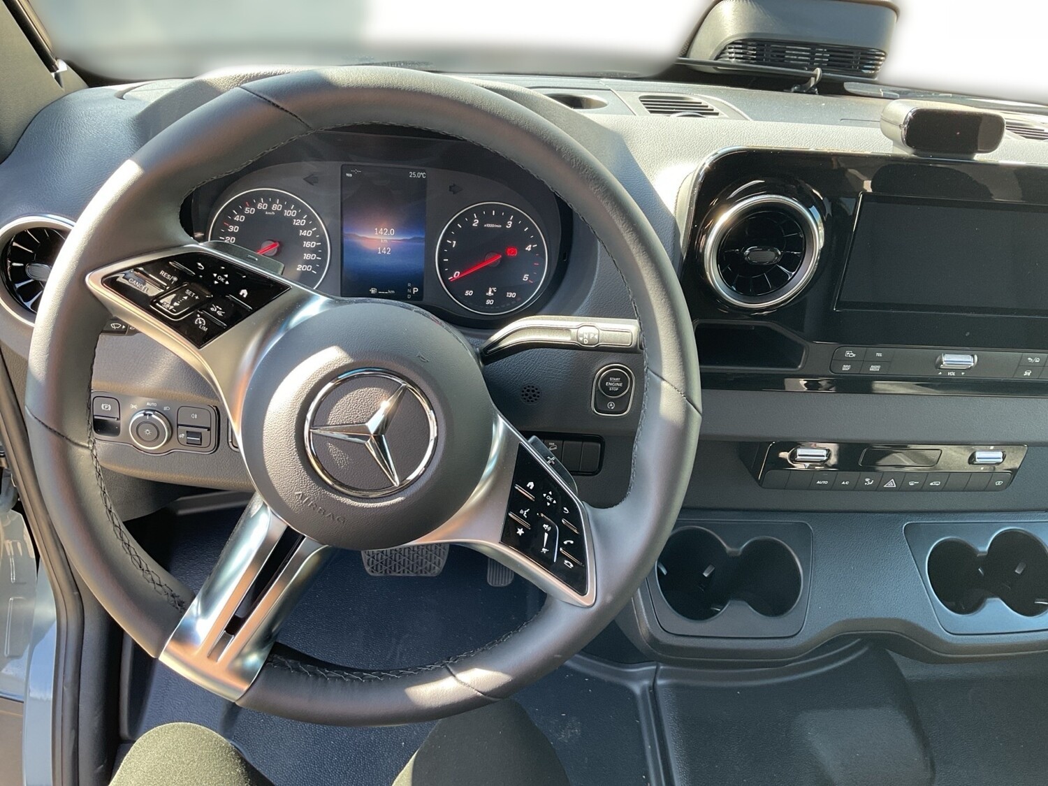 Pössl Roadstar XT Mercedes HL 2026 Detailbild 6