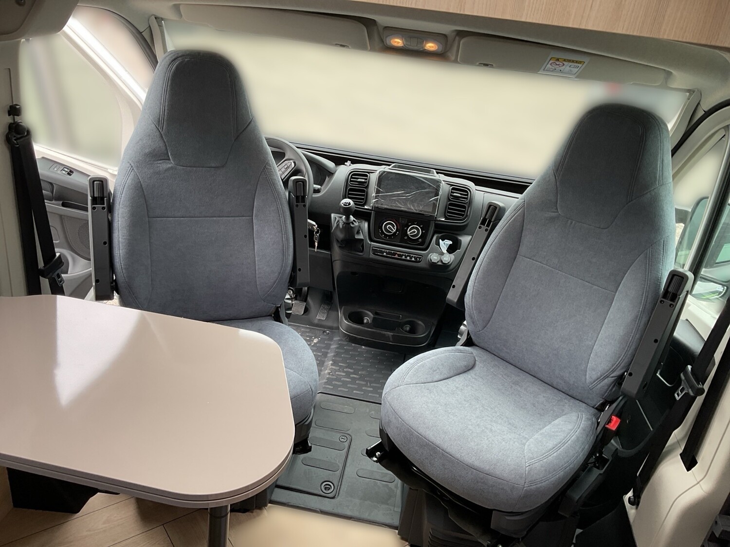 Chausson Van First Line Light V594 HF 2026 Detailbild 9