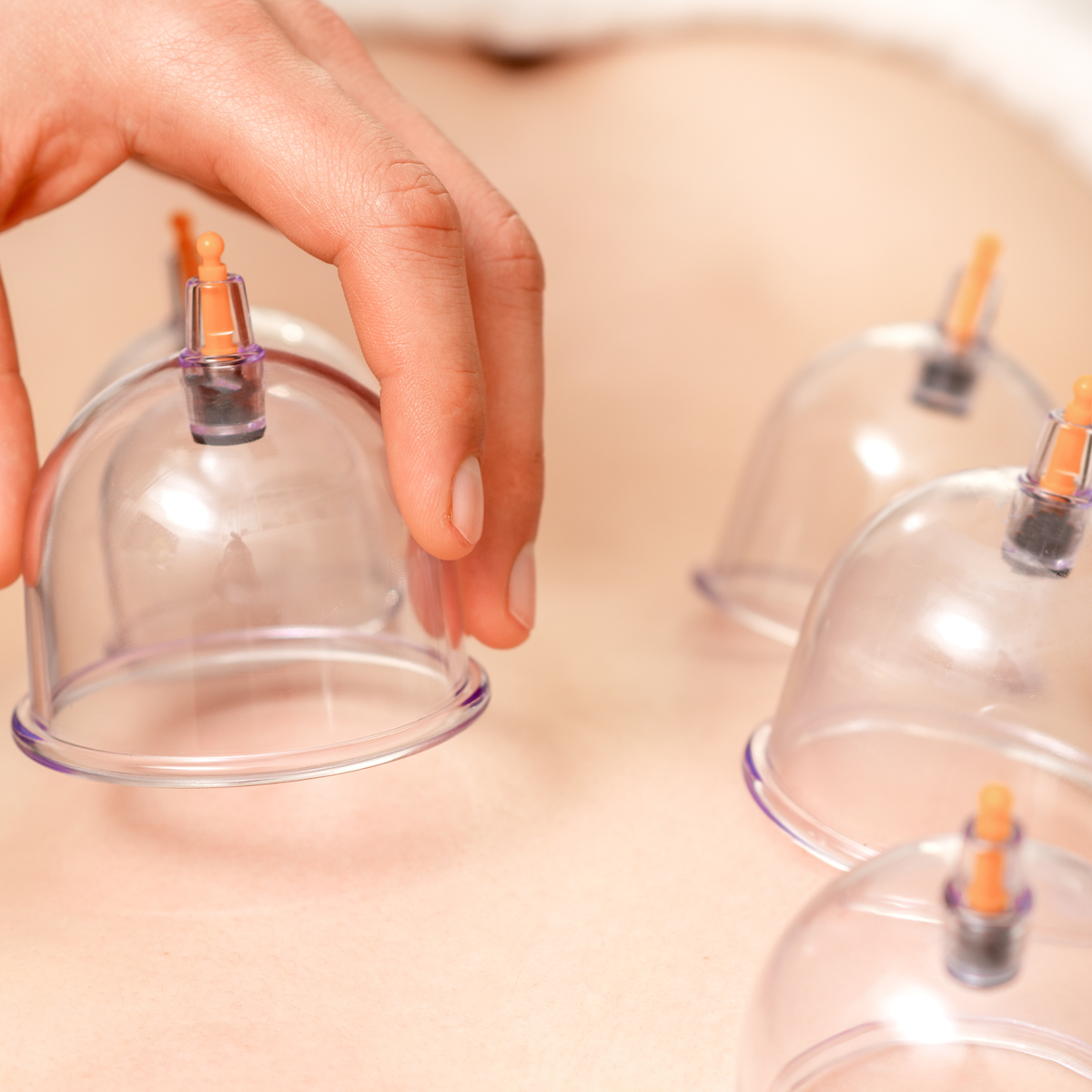 femme haltere kine epaule