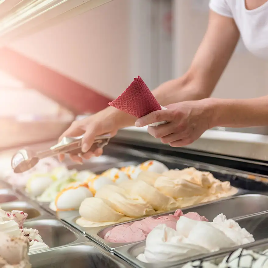 Schülerjob als Eisverkäufer