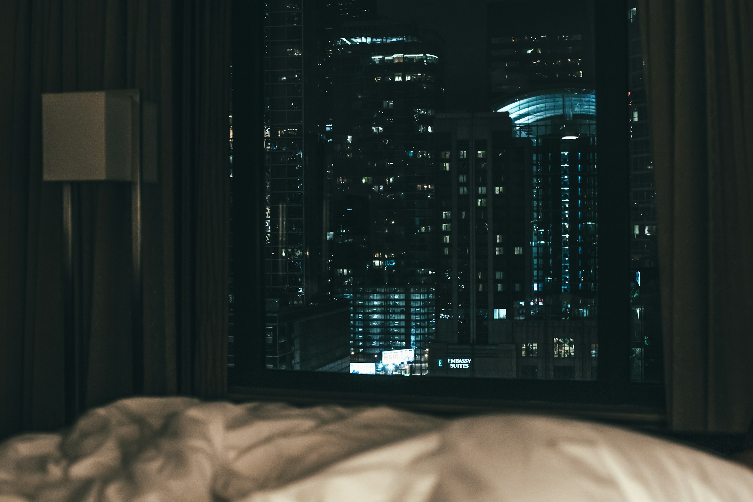 Sleep hallucinations blur dreams and reality. Discover what causes them, common types, and when sleep hallucinations might signal a bigger issue.