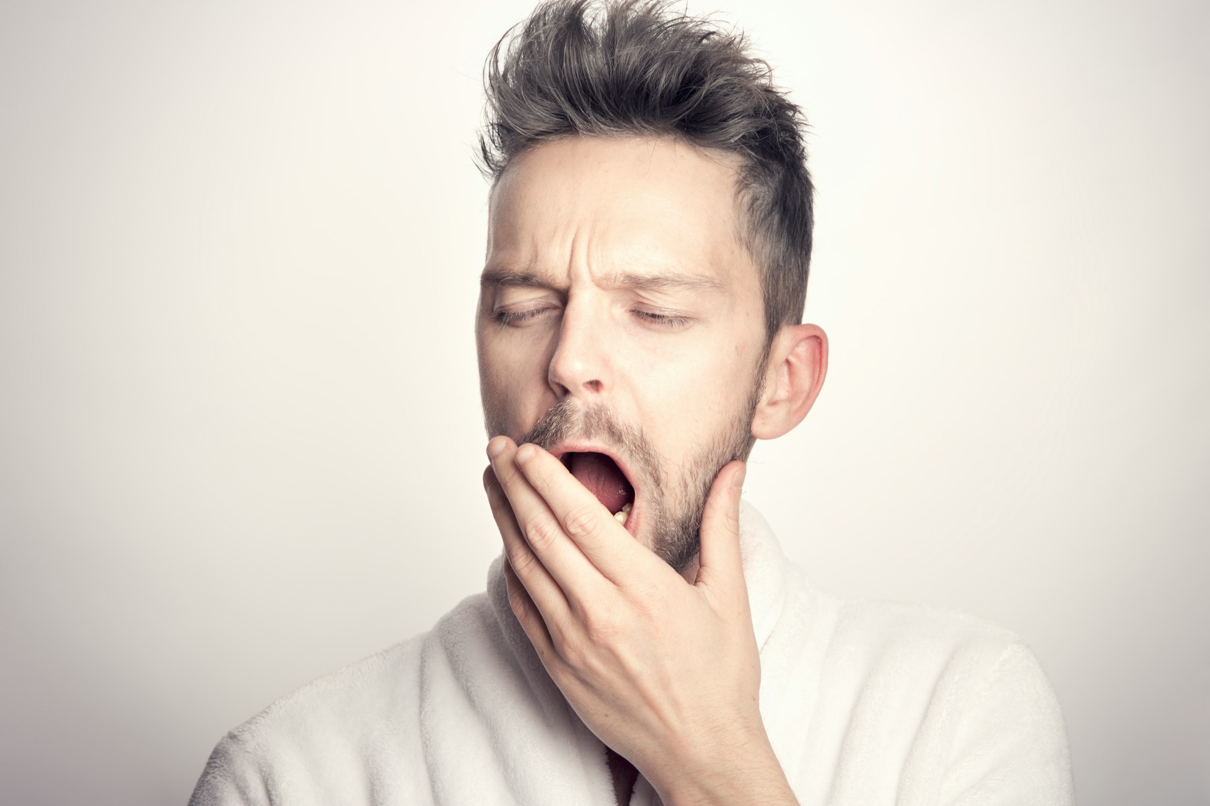 That 3PM energy slump isn�t just in your head. Learn the biological and lifestyle reasons behind it�and how to beat the afternoon crash naturally.
