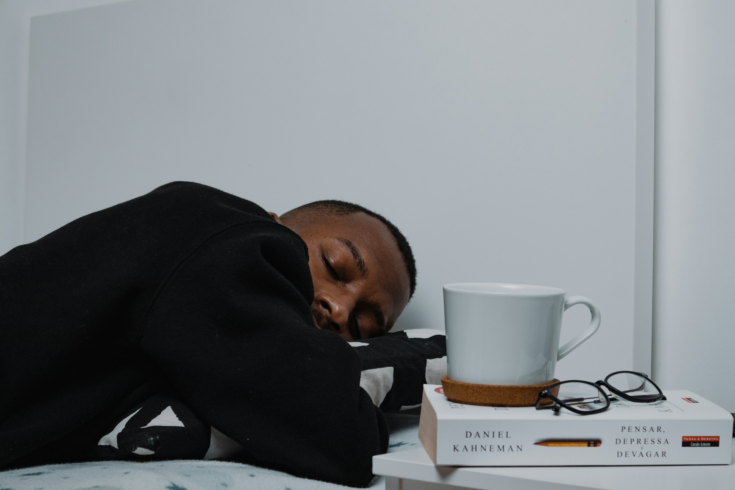 How Sleep Deprivation Quietly Drains Your Energy and Drive