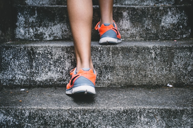 Discover how regular exercise lowers anxiety and enhances sleep. Learn the best types of workouts to boost rest and mental well-being.