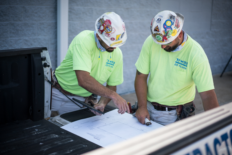 Providing Solutions with Prefabrication
A streamlined construction process that will enhance safety, efficiency, and schedule savings all while ensuring cost certainty.