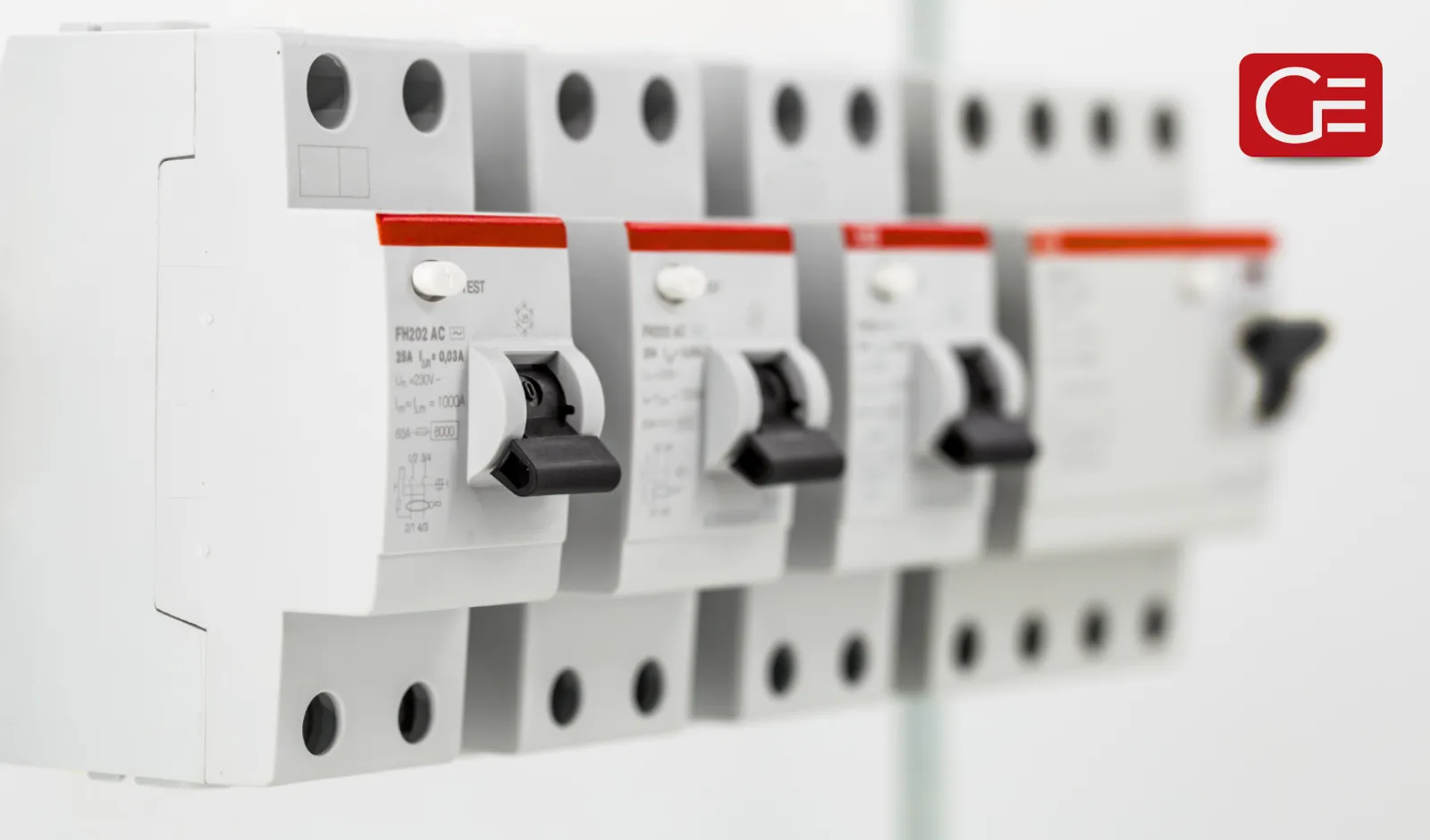 How to Choose, Replace, and Upgrade Your Circuit Breaker Safely?