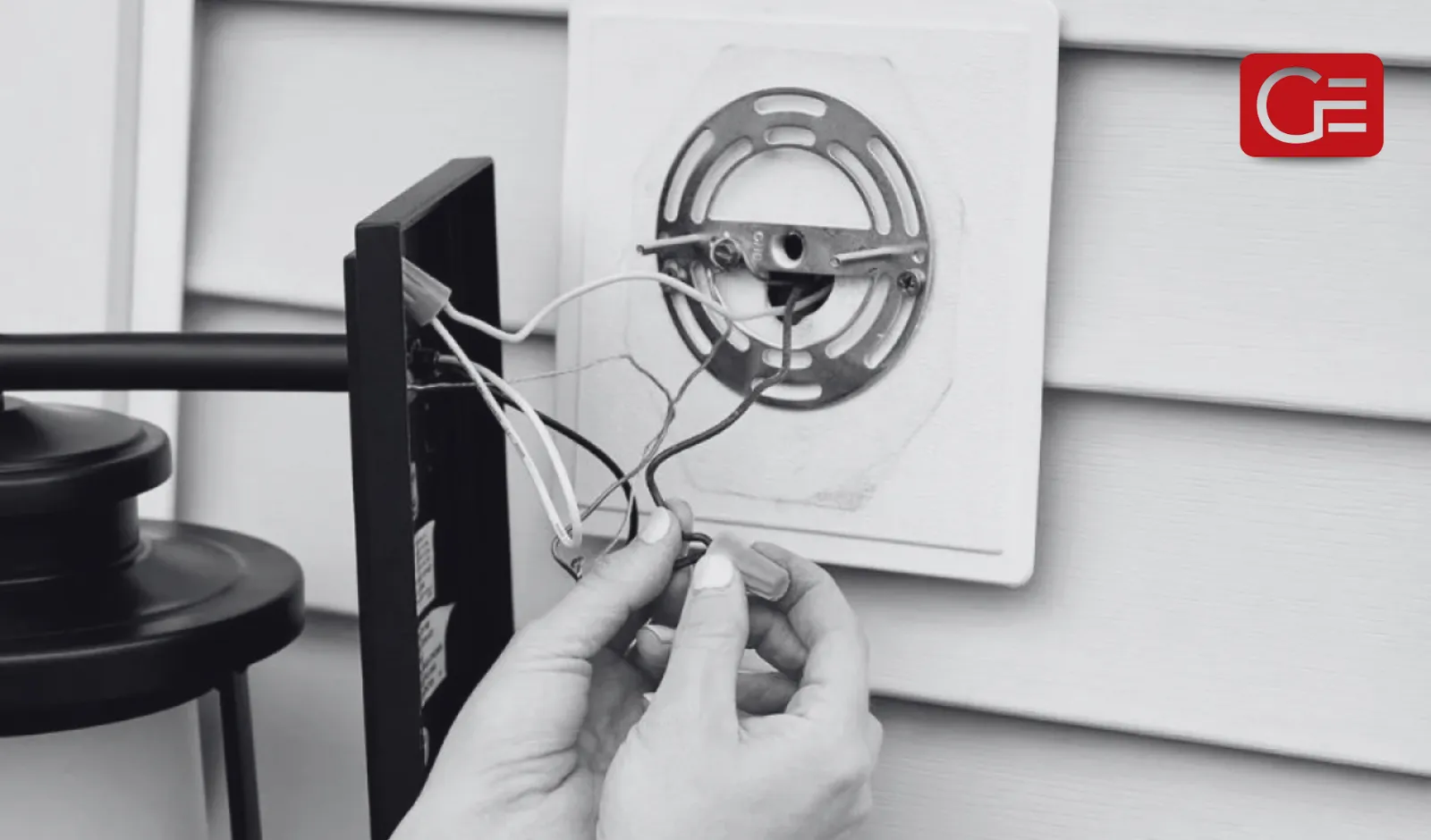 How to Replace Outdoor Light Fixture Safely at Home