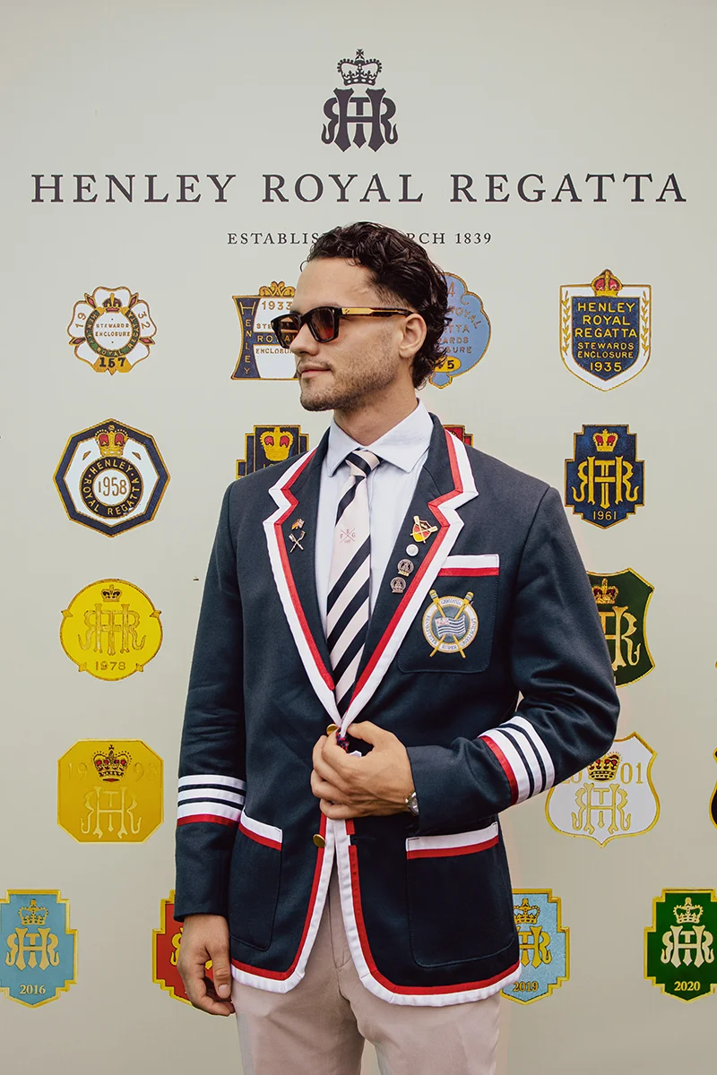 Viktor, Mitglied der Frankfurter Rudergesellschaft Germania 1869, auf der Henley Royal Regatta 2026 im traditionellen Germania-Blazer.