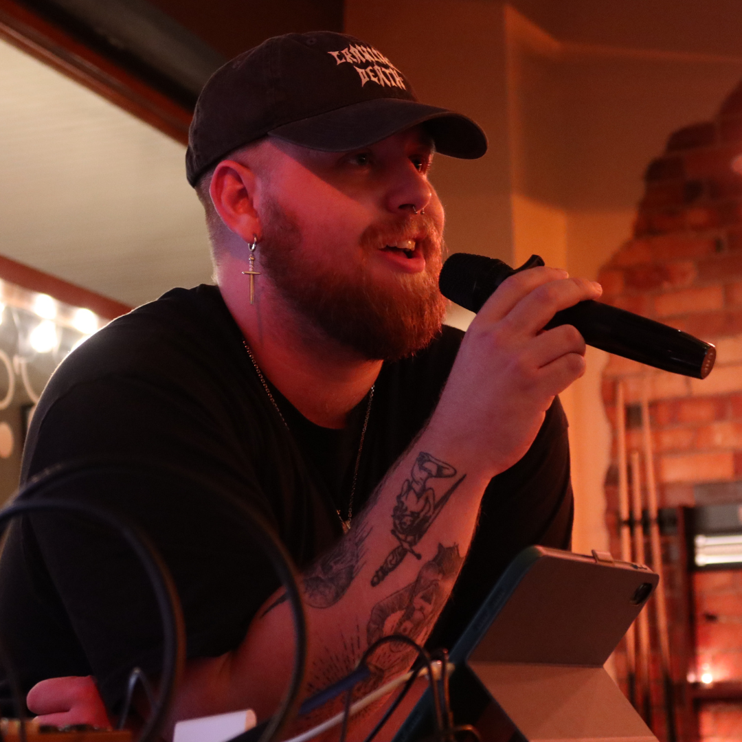 Photo of the Quiz Meisters host for this venue