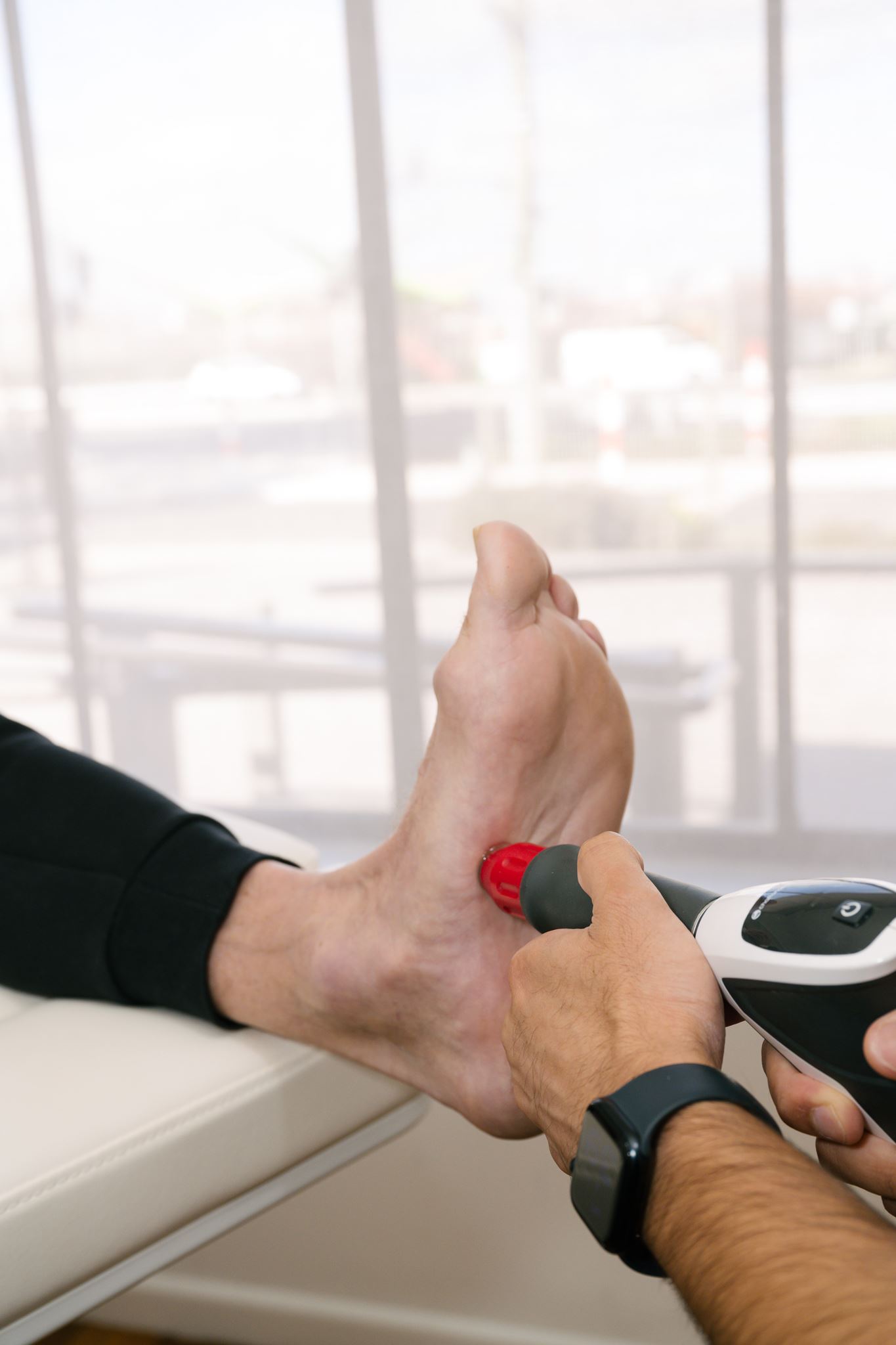 Shockwave therapy equipment