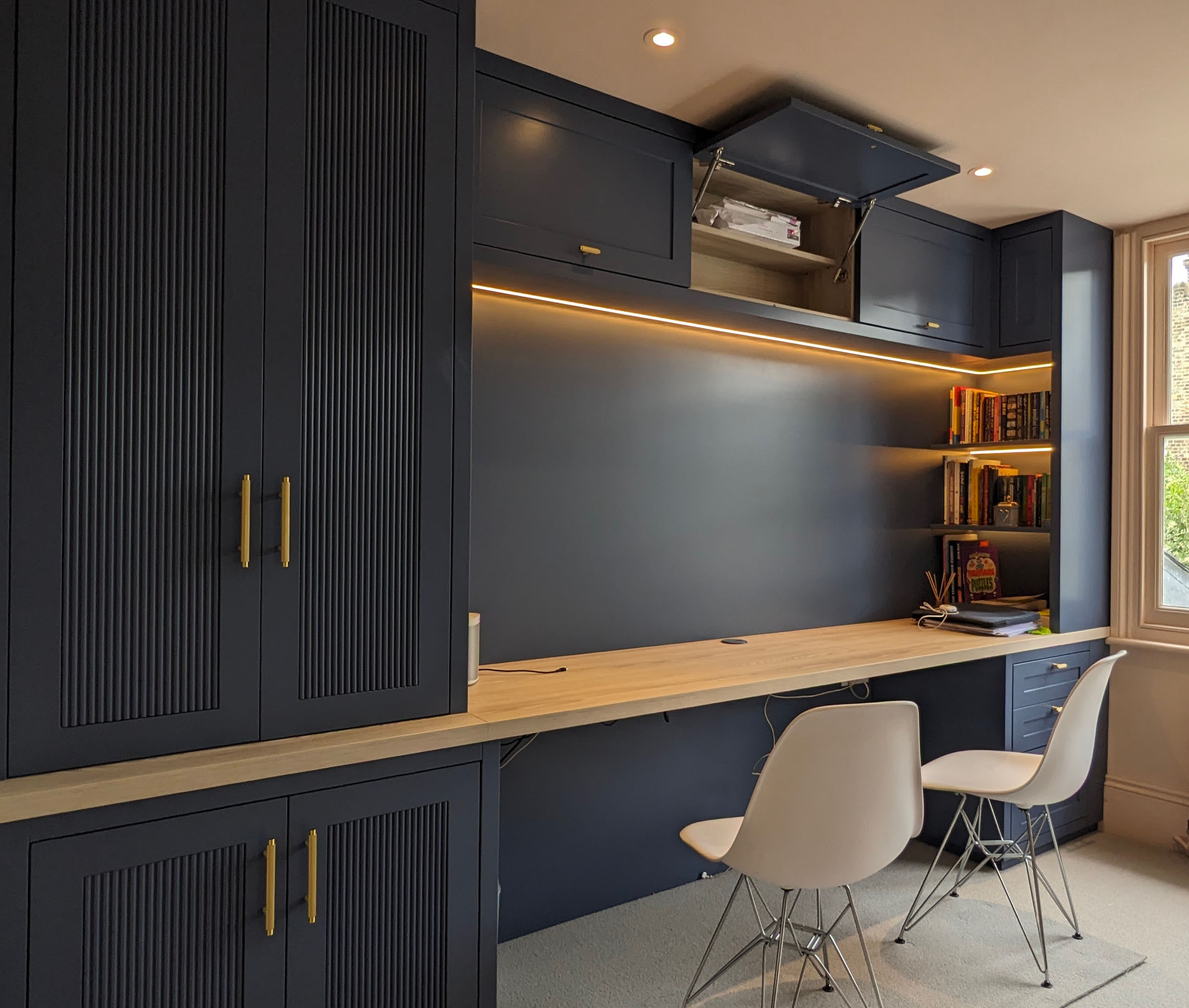 spacedin-modern-shaker-office-with reeded-panels